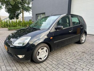 Occasion Ford Fiesta Ghia 101 PK (74 kW) 2003 Zwart Hatchback