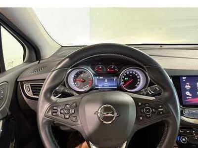 Zwart Gebruikt 2016 Opel Astra Innovation Stationwagen | € 8.000 (Duur)