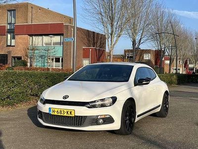 Wit Gebruikt 2009 VW Scirocco Coupé | € 5.750 (Eerlijke prijs)