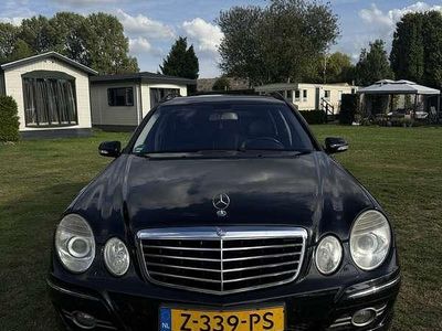 Mercedes E220