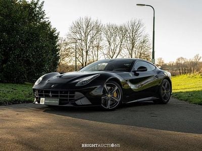 Zwart Gebruikt 2013 Ferrari F12 Coupé | € 162.729