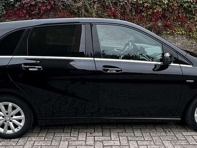 Mercedes B200