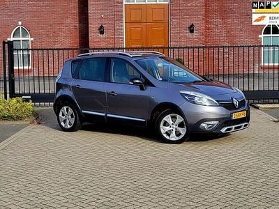 Grijs Gebruikt 2013 Renault Scénic III Bose Edition MPV | € 5.999 (Eerlijke prijs)