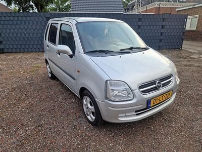 Opel Agila