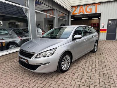Grijs Occasion 2015 Peugeot 308 Stationwagen | € 6.750 (Eerlijke prijs)