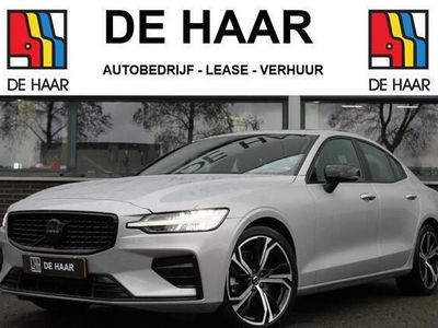 tweedehands Volvo S60 2.0 B4 Plus Dark - Stoelverw. voor + achter - Pano