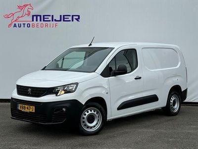 Wit Occasion 2019 Peugeot Partner Premium MPV | € 7.980 (Duur)