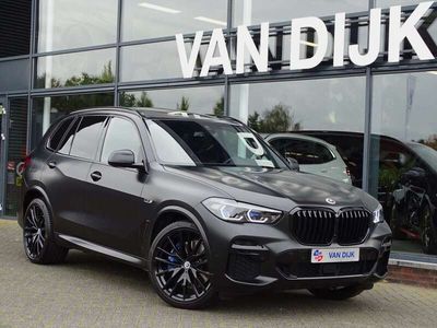 tweedehands BMW X5 xDrive45e M Sport High Exe. SONDERLACKIERUNG Elek.