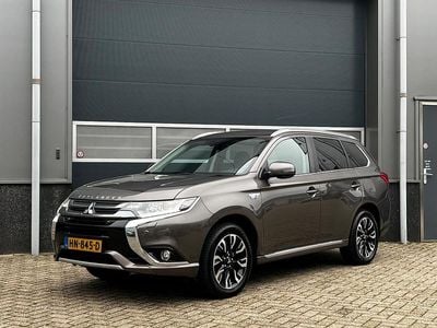 Mitsubishi Outlander P-HEV