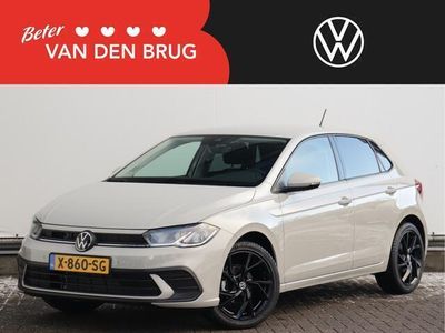 tweedehands VW Polo 1.0 TSI Life 95pk DSG | 17" Velgen | Navigatie | Parkeersensoren | App-connect |