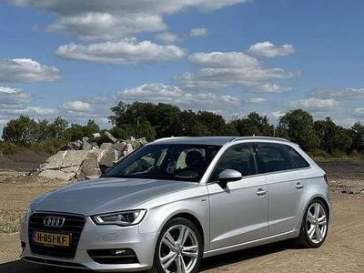 Grijs Gebruikt 2013 Audi A3 S-Line Hatchback | € 9.000 (Eerlijke prijs)