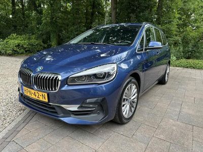 BMW 216