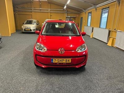 Rood Gebruikt 2013 VW up! move up! Hatchback | € 6.199 (Goede deal)