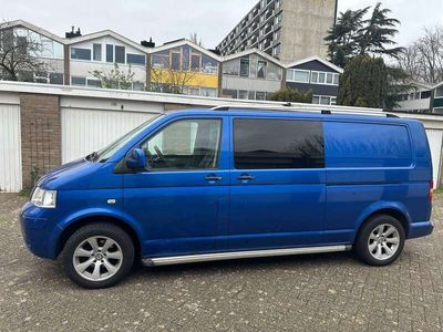 VW Transporter