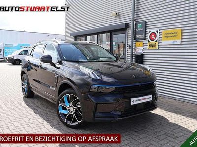 Zwart, metallic lak Gebruikt 2023 Lynk & Co 01 SUV | € 27.150 (Eerlijke prijs)