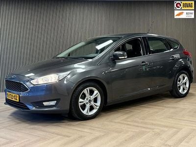 Occasion Ford Focus Trend 101 PK (74 kW) 2016 Grijs Hatchback