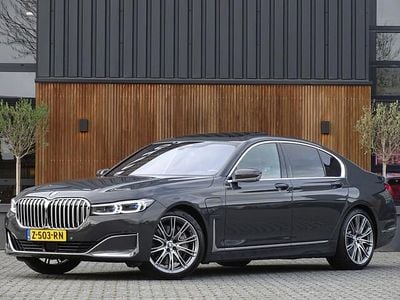 Occasion BMW 745e Executive 394 PK (289 kW) 2019 Grijs (metallic) Sedan