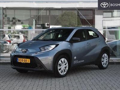 Grijs Gebruikt 2025 Toyota Aygo X Play SUV | € 19.549 (Super prijs)