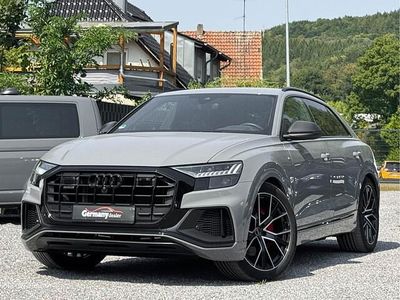 Grijs Gebruikt 2022 Audi Q8 Ambiente SUV | € 86.849 (Duur)