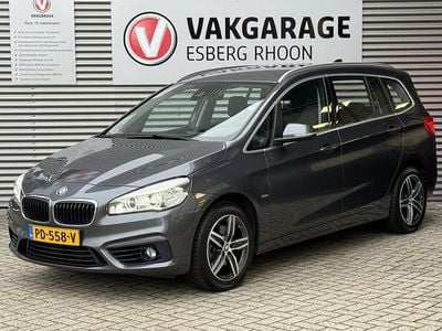 Grijs Gebruikt 2017 BMW 218 Executive Stationwagen | € 16.950 (Goede deal)