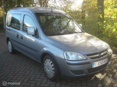 Grijs Gebruikt 2008 Opel Combo Comfort MPV | € 1.975 (Eerlijke prijs)