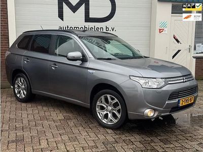 Occasion Mitsubishi Outlander Instyle 121 PK (88 kW) 2014 Grijs SUV