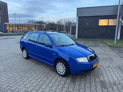Blauw Occasion 2002 Skoda Fabia Comfort Stationwagen | € 1.450 (Eerlijke prijs)