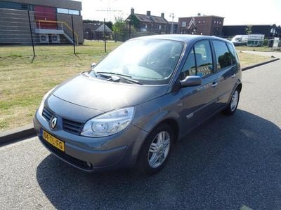 Renault Scénic II
