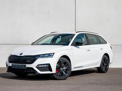 Wit Occasion 2023 Skoda Octavia Business Line Stationwagen | € 34.840