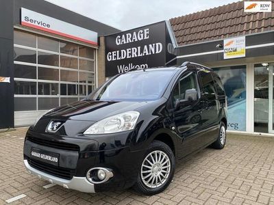 Zwart Gebruikt 2012 Peugeot Partner Tepee MPV | € 9.850 (Iets duurder)