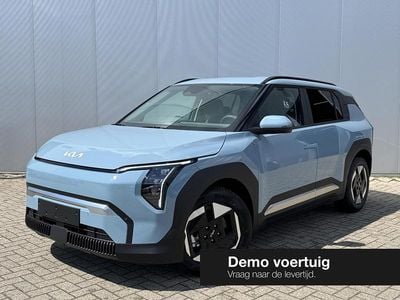 Blauw Occasion 2025 Kia EV3 Plus SUV | € 34.935 (Eerlijke prijs)