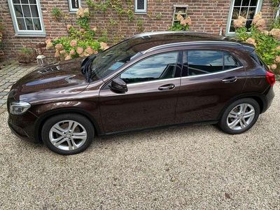 Mercedes GLA200