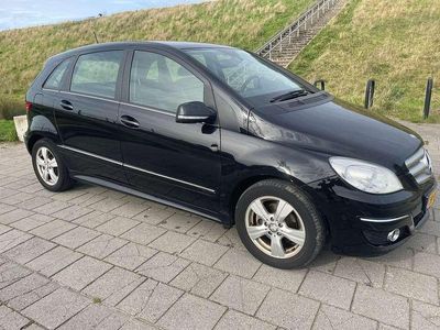 Mercedes B170
