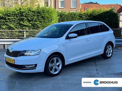 Wit Gebruikt 2018 Skoda Rapid Clever Hatchback | € 12.895 (Eerlijke prijs)