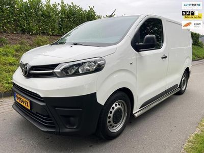 tweedehands Toyota Proace Compact 1.6 D-4D Cool Comfort 3 pers. met oa: Airco, Pdc, Sidebars, BT telefoon, Cruisecontrol, Half leder, Centraal