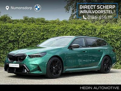 Groen Occasion 2024 BMW M5 Comfort Edition Stationwagen | € 135.895 (Eerlijke prijs)