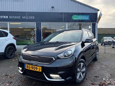 Zwart Gebruikt 2016 Kia Niro SUV | € 14.495 (Eerlijke prijs)