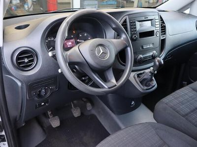 tweedehands Mercedes Vito 109 CDI Extra Lang DC Comfort Airco, Trekhaak, Bijrijdersbank, Rechter zijdeur