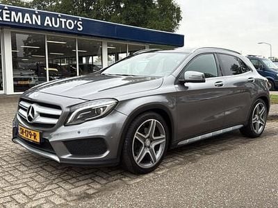 Grijs Gebruikt 2015 Mercedes GLA220 Prestige SUV | € 19.750