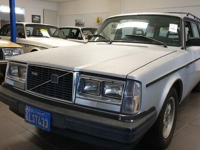 Volvo 240