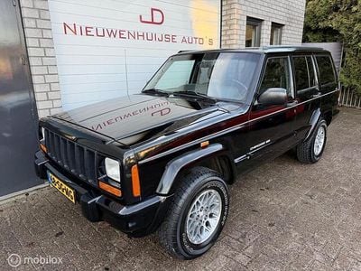 Zwart Occasion 1998 Jeep Cherokee Limited SUV | € 9.950 (Goede deal)