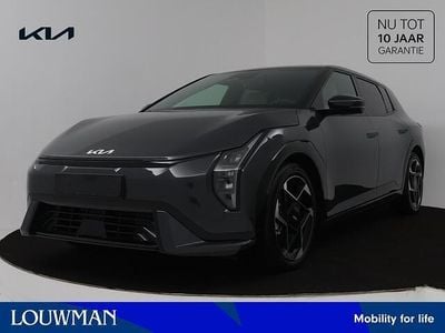 Grijs Nieuw 2025 Kia EV4 GT-Line Hatchback | € 42.695 (Goede deal)
