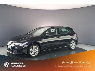 tweedehands VW Golf VIII Life 1.0 TSI 110pk Adaptive cruise control, Navigatie, Airco, DAB, App connect, Parkeersensoren, LED verlichting