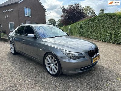 BMW 523