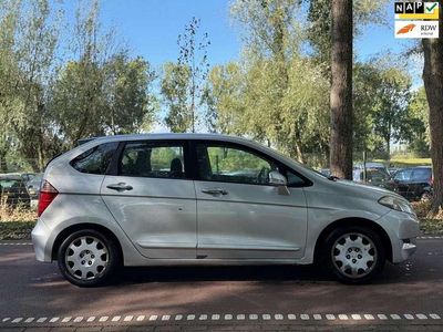 Honda FR-V