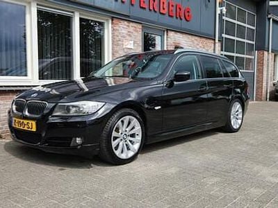 BMW 325