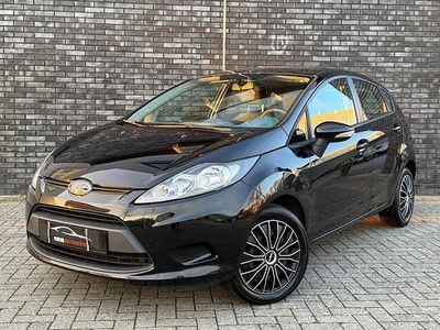 Zwart (metallic) Occasion 2010 Ford Fiesta Limited Hatchback | € 4.950 (Eerlijke prijs)