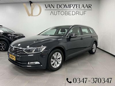 Grijs Occasion 2016 VW Passat Highline Stationwagen | € 14.855 (Eerlijke prijs)