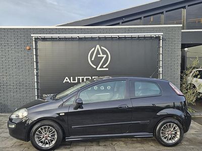 Zwart Gebruikt 2011 Fiat Punto Evo Dynamic Hatchback | € 2.450 (Eerlijke prijs)