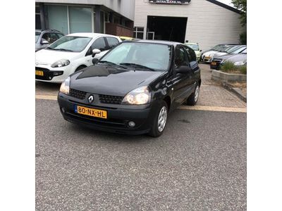 Renault Clio II